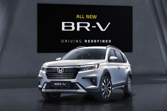 Disambut baik konsumen Indonesia sejak masih jadi konsep, segini target penjualan All New Honda BR-V.
