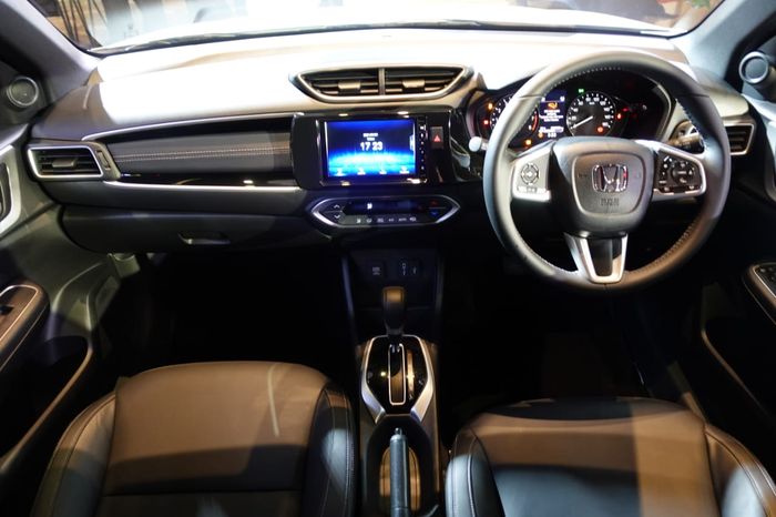 Dashboard Honda BR-V generasi kedua