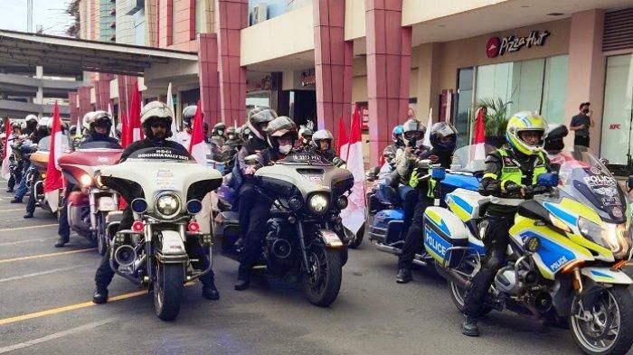 Rombongan moge Harley-Davidson yang tergabung dalam HDCI Indonesia Rally 2021.