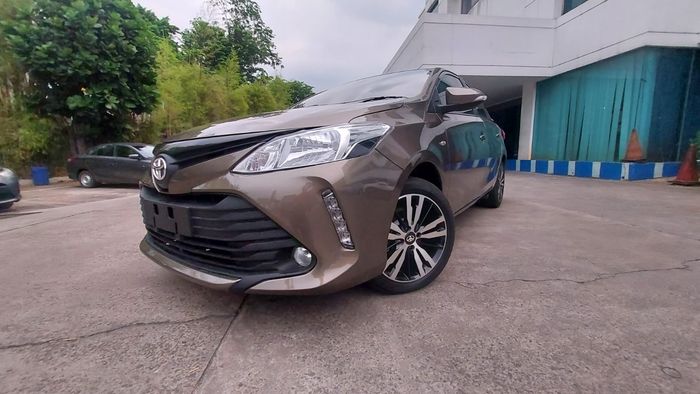 Toyota Limo 2014 modifikasi Toyota VIos facelift Thailand
