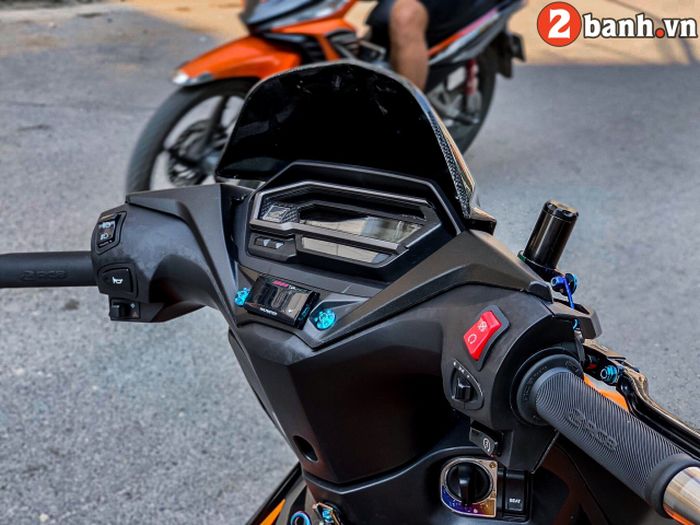 Tampilan area kokpitnya