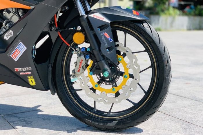 Kaki depan hanya mendapatkan upgrade pengereman