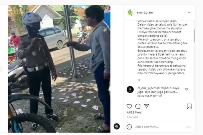 Perdebatan polisi dengan pelanggar