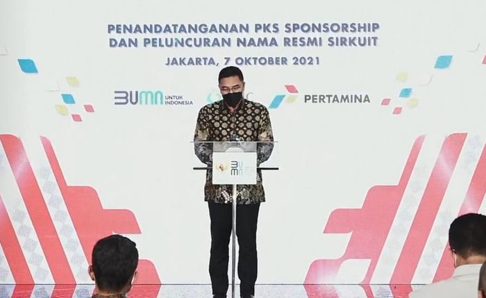 Abdulbar M. Mansoer saat menjalani konrensi pers penamaan sirkuit Mandalika jelang WSBK Indonesia. 