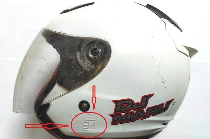 logo SNI pada helm asli