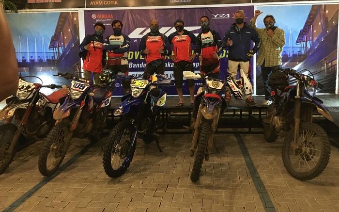 Para peserta coaching clinic dari WR Owners Indonesia (WOI)