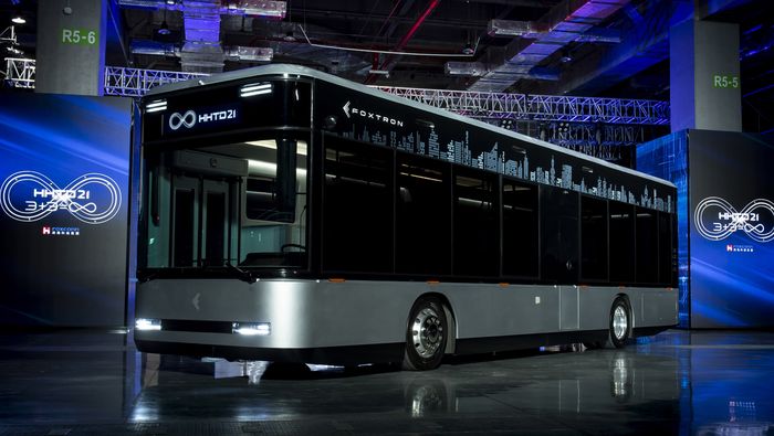 Bus listrik Model T milik Foxconn.