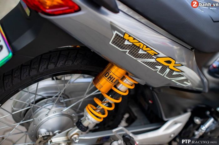 Suspensi belakang diganti dengan Ohlins