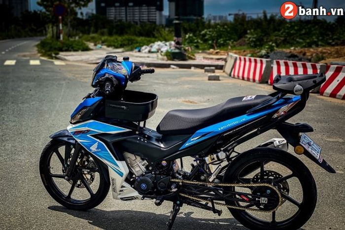 Swingarm dan suspensi belakang ikut diganti