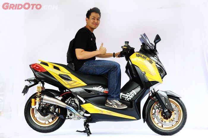 Yamaha XMAX 250 Semi Finalis Customaxi Yamaha Tangerang