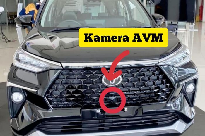 Kamera AVM di grill depan Toyota Veloz