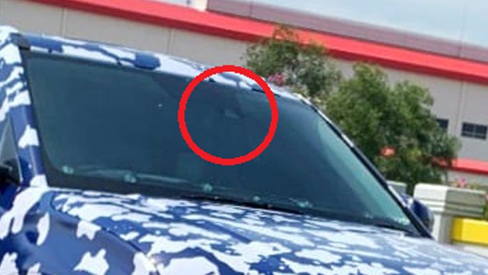 Kamera pada Hyundai Creta kamuflase.