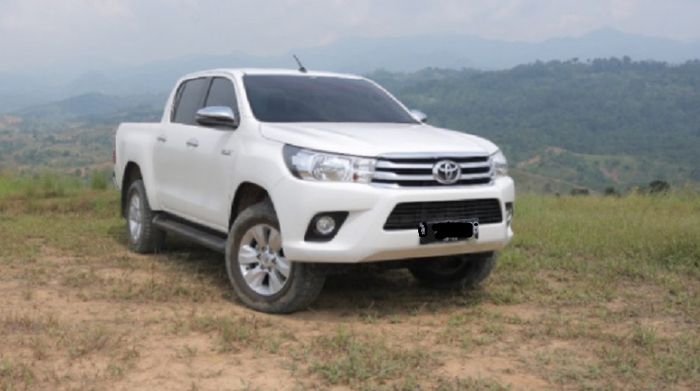 Ilustrasi Toyota Hilux Bekas