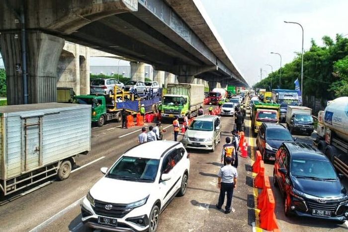 Aturan baru pelaku perjalanan darat