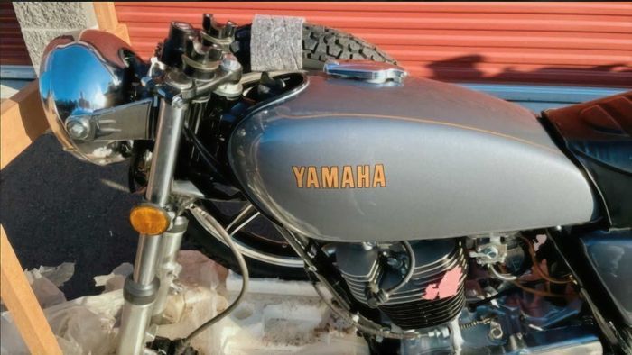 detail tangki Yamaha SR500 