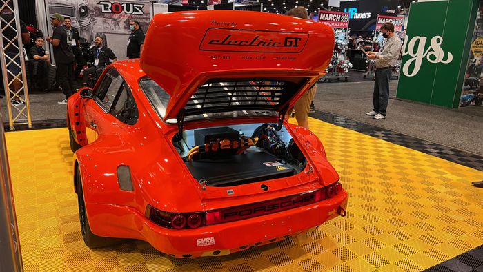 Porsche 911 Electric GT di SEMA Show 2021