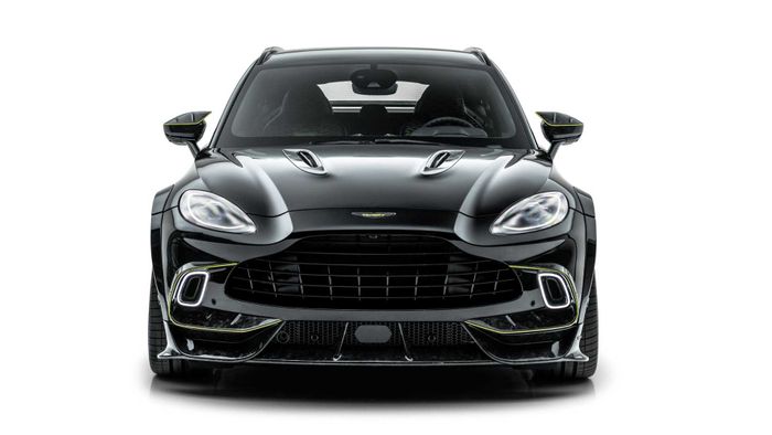 Tampilan depan modifikasi Aston Martin DBX yang begitu berani