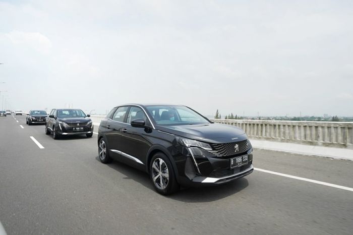 Impresi Berkendara Jauh Peugeot 3008 Active dan Peugeot 5008 Active