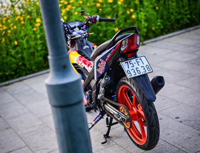 Modifikasi Honda Sonic 150R yang mempesona dan sporty