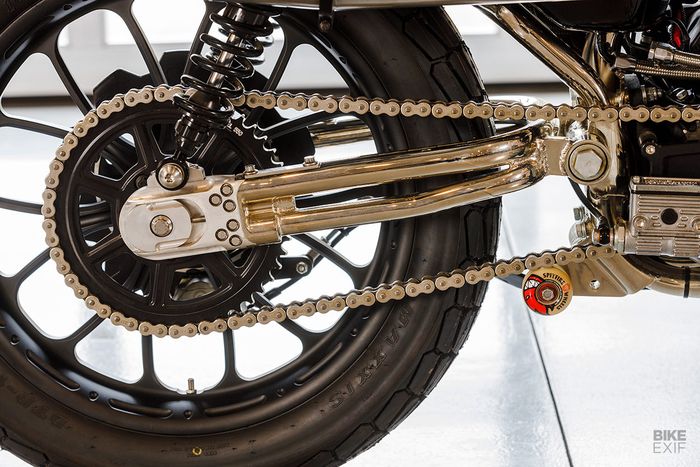 Swingarm diganti dengan produk Chassis Design