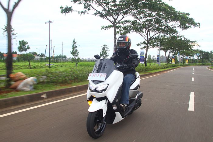 Yamaha NMAX 155 Connected ABS