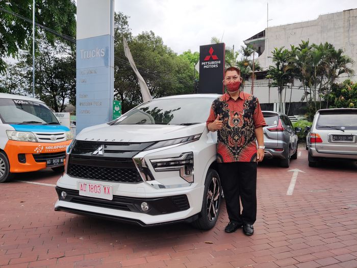 Branch Manager PT Sun Star Motor Solo, Petrus Indrojono memperkenalkan Mitsubishi New Xpander