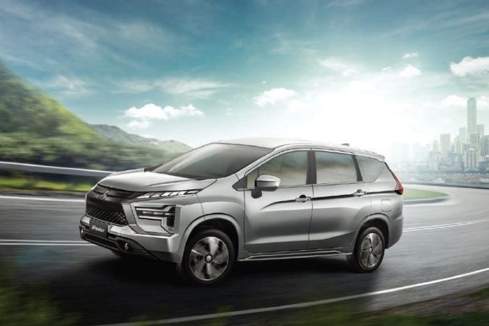 PT Mitsubishi Motors Krama Yudha Sales Indonesia (MMKSI), distributor resmi Mitsubishi di Indonesia dari Mitsubishi Motors Corporation (MMC), secara resmi meluncurkan New Xpander dan New Xpander Cross, Senin (8/11/2021). 