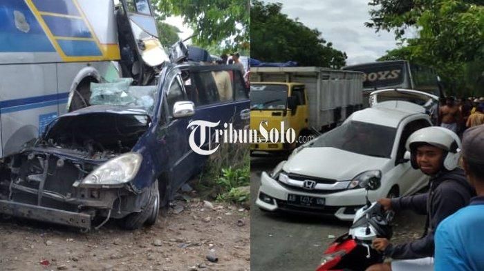 Kondisi Toyota Kijang Innova dan Honda Mobilio usai digilas bus Rela di Sumberlawang, kabupaten Sragen, Jateng