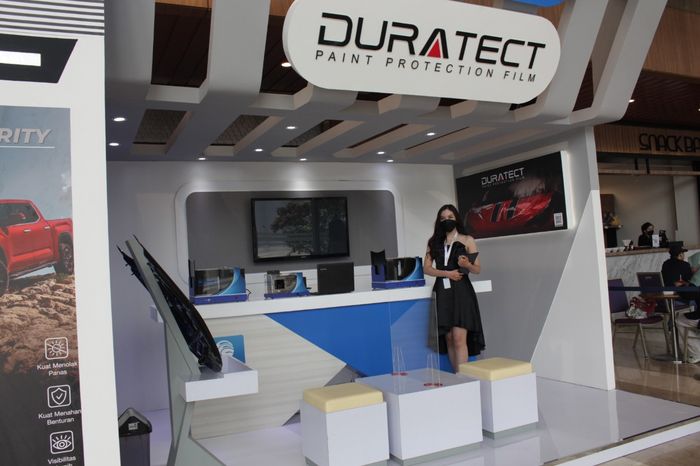 PT JKI, produsen kaca film LLumar, perkenalkan Duratect Paint Protection Film di GIIAS 2021.