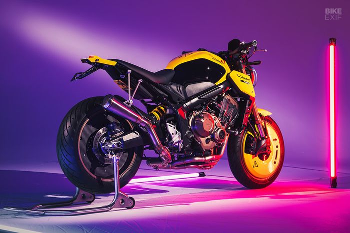 Honda CB650R futuristik yang tampil keren dan sangar