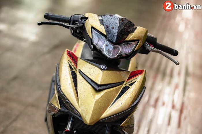 Headlamp diganti dengan model 2019 karena MX King 150 ini aslinya generasi pertama