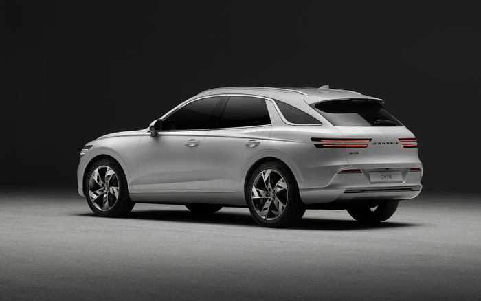 Genesis Electrified GV70.