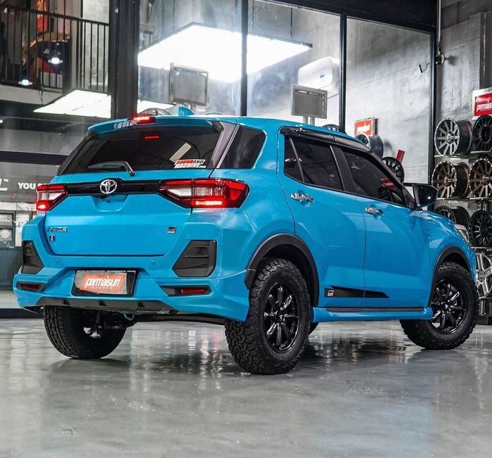 Modifikasi Toyota Raize GR Sport bergaya ALTO