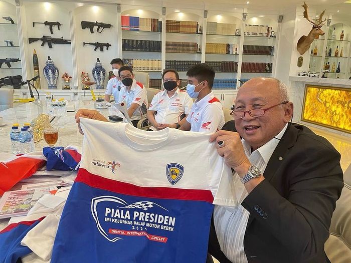 IMI berencana untuk menggelar Kejurnas Balap Motor Bebek Piala Presiden 2021.