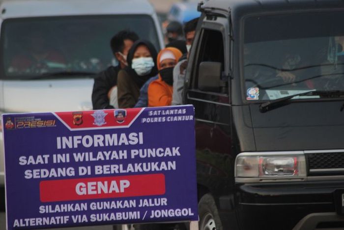 Ilustrasi pemberlakuan ganjil genap kendaraan puncak Bogor