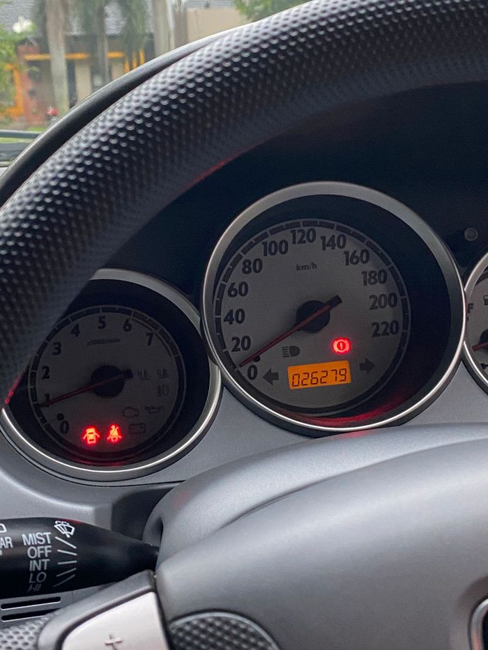 Odometer Honda Jazz i-DSI 2004 baru jalan 24 ribu kilometer