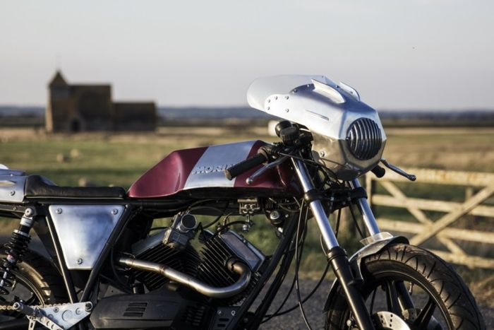 Bodi-bodinya full kustom dari pelat aluminium