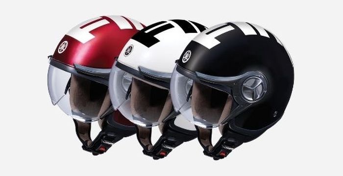 Bonus helm retro stylish dalam setiap pembelian Yamaha Fino 125 Sporty.