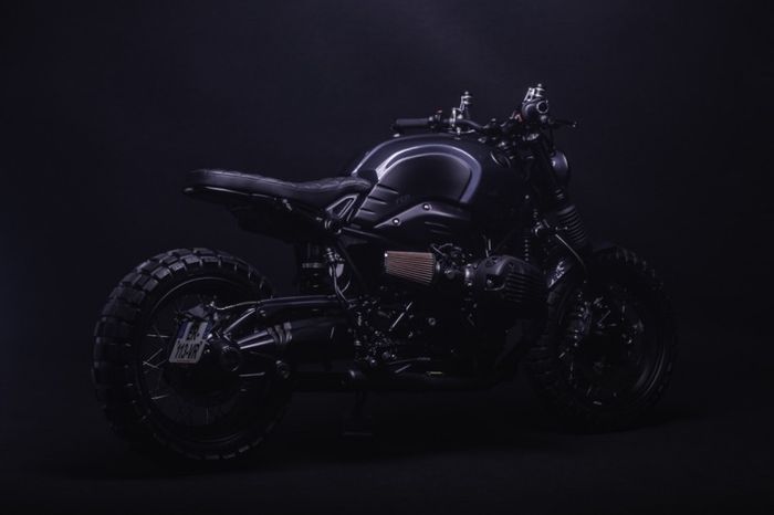 BMW R nineT bergaya scrambler yang istimewa