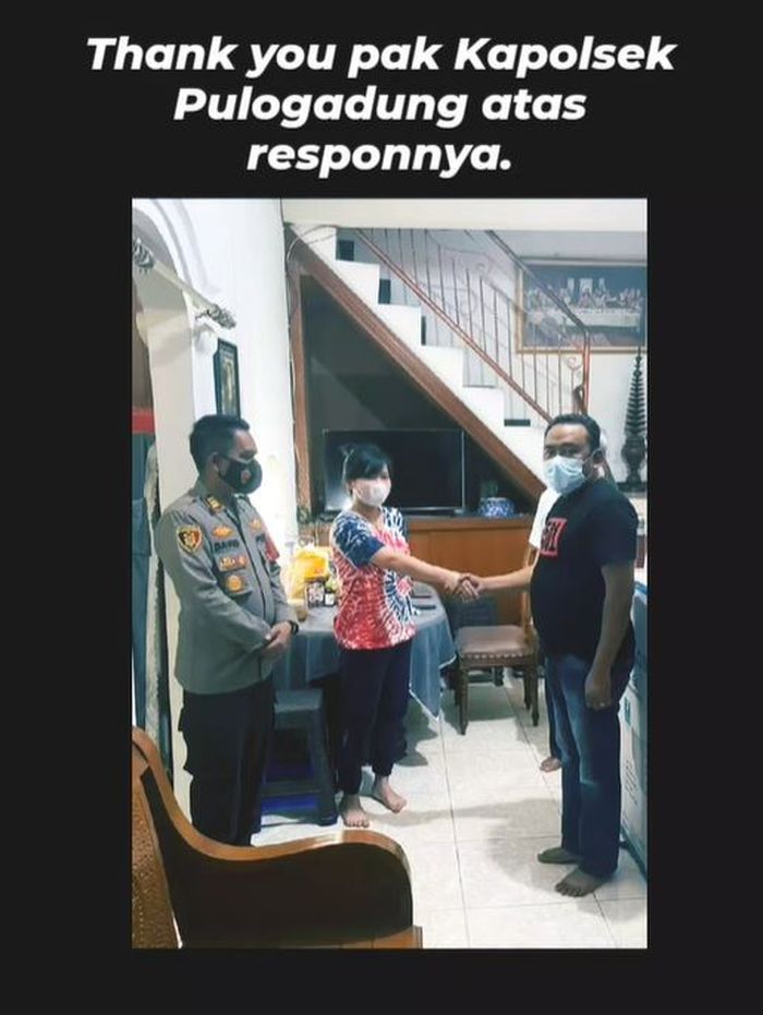 Kapolsek Pulo Gadung bersama anggota meminta maaf ke korban perampokan karena sempat tak dilayani dan diomeli anggotanya