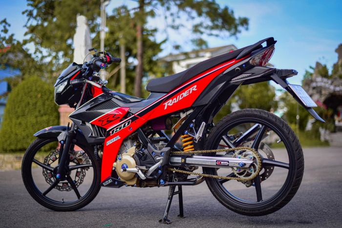 Modifikasi Suzuki Satria F150 yang istimewa