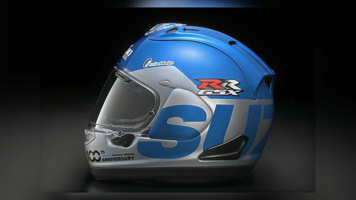 Arai RX-7V edisi 100 tahun Suzuki ini mungkin bisa jadi inspirasi livery helm kamu