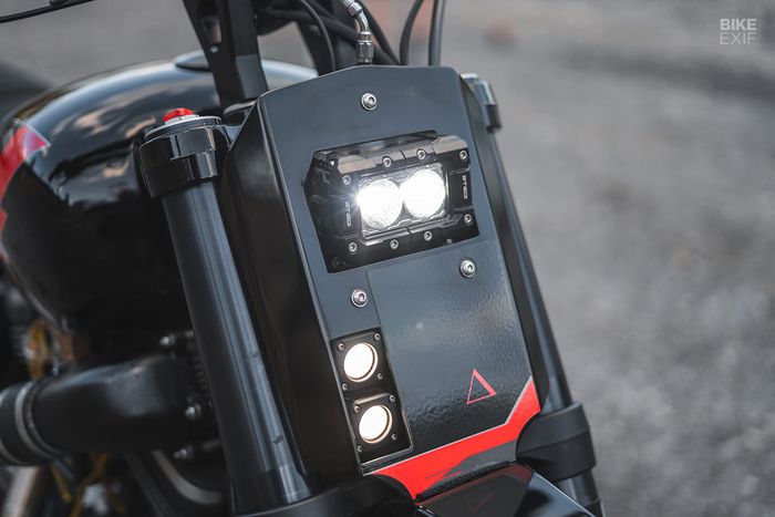 Lampu-lampu menggunakan model LED