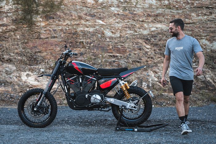 Harley-Davidson Sportster bergaya scrambler yang keren