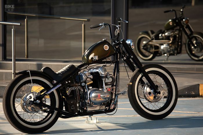Rangka menggunakan buatan Kraft Tech Inc. untuk Harley-Davidson Sportster.