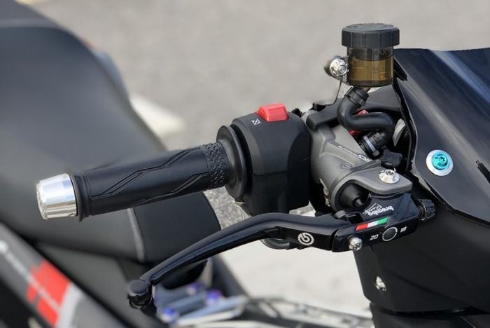 Master rem pakai Brembo RCS Corsa Corta