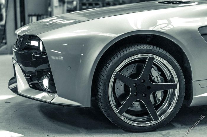 Pelek forged Rennen bikin penampilan mobil jadi beda