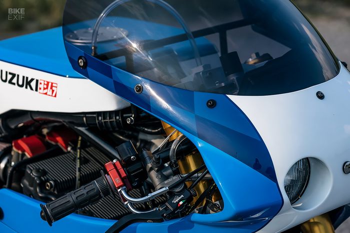 Tampilan depan penuh nuansa lawas