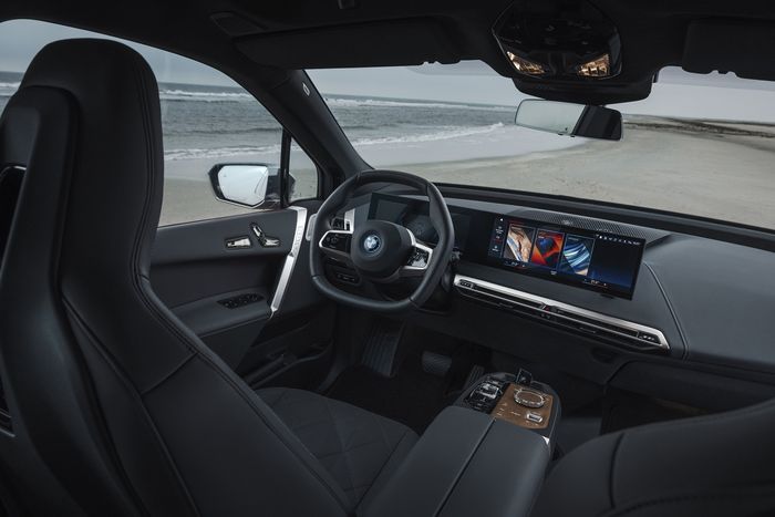Interior BMW iX M60.