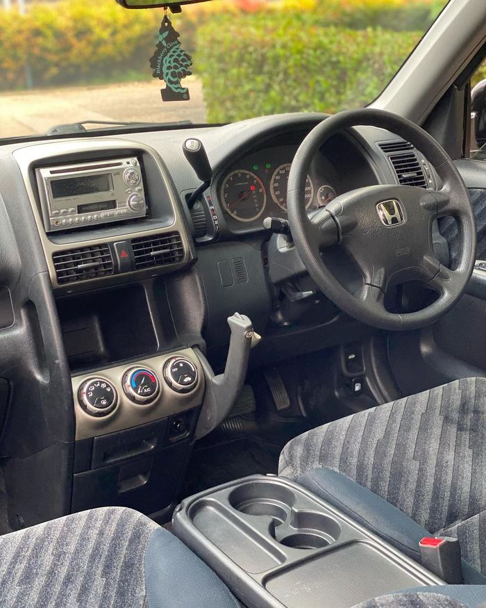 Interior Honda CR-V 2.0 AT 2002